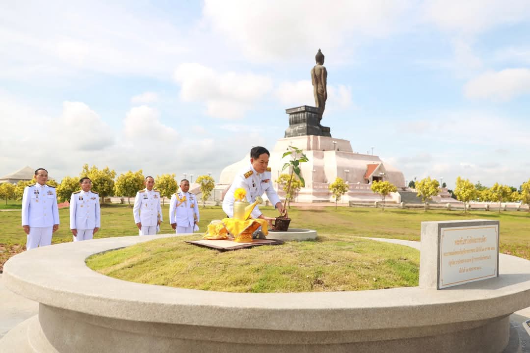 จังหวัดขอนแก่น : ประกอบพิธีปลูก “พระศรีมหาโพธิทศมราชบพิตร” เนื่องในวันวิสาขบูชา พร้อมกัน 77 แห่ง ทุกจังหวัดทั่วประเทศ