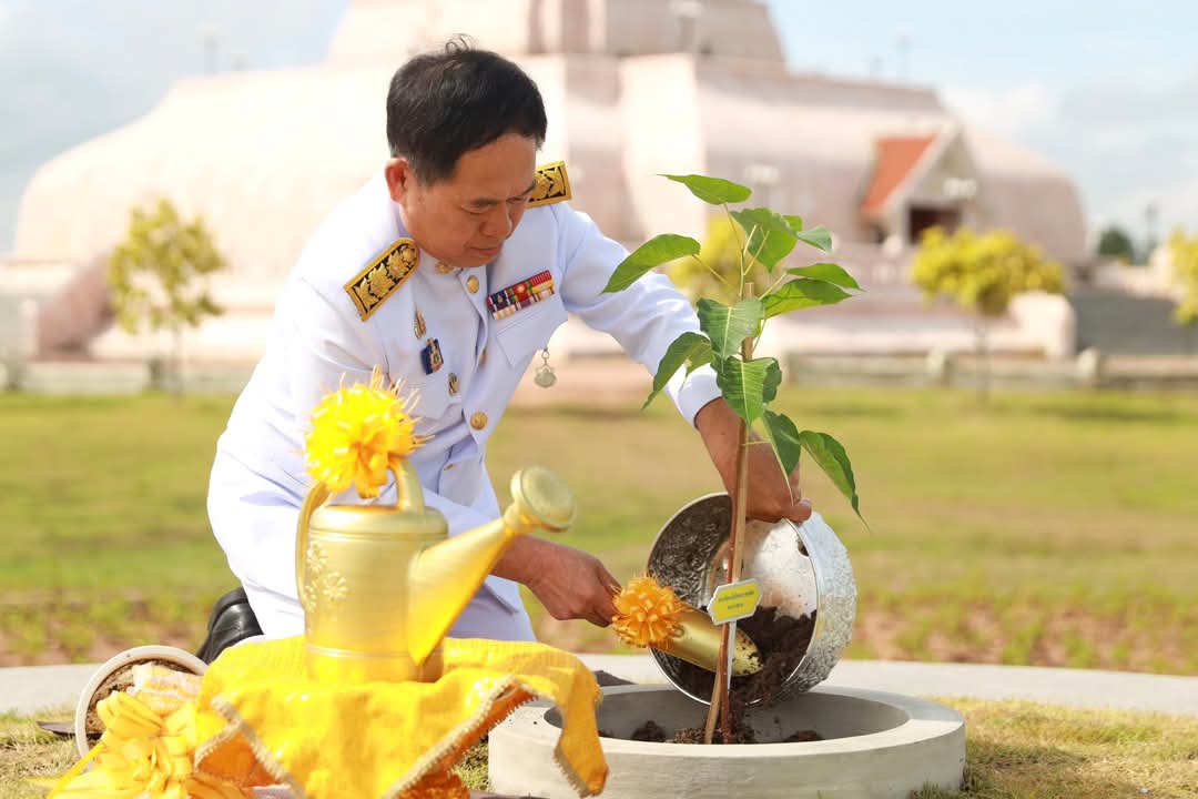 จังหวัดขอนแก่น : ประกอบพิธีปลูก “พระศรีมหาโพธิทศมราชบพิตร” เนื่องในวันวิสาขบูชา พร้อมกัน 77 แห่ง ทุกจังหวัดทั่วประเทศ