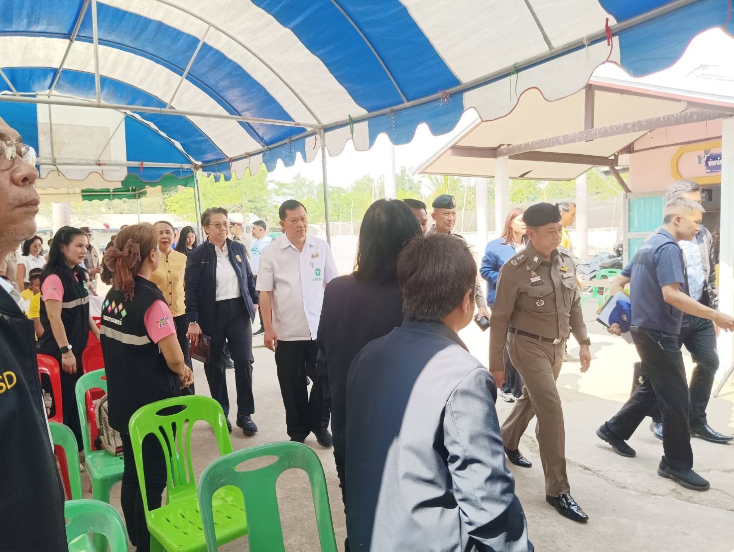 พช.ขอนแก่น ร่วมลงพื้นที่ตรวจเยี่ยม ศูนย์พักคอยผู้ผ่านการบำบัดยาเสพติด อำเภอเมืองขอนแก่น