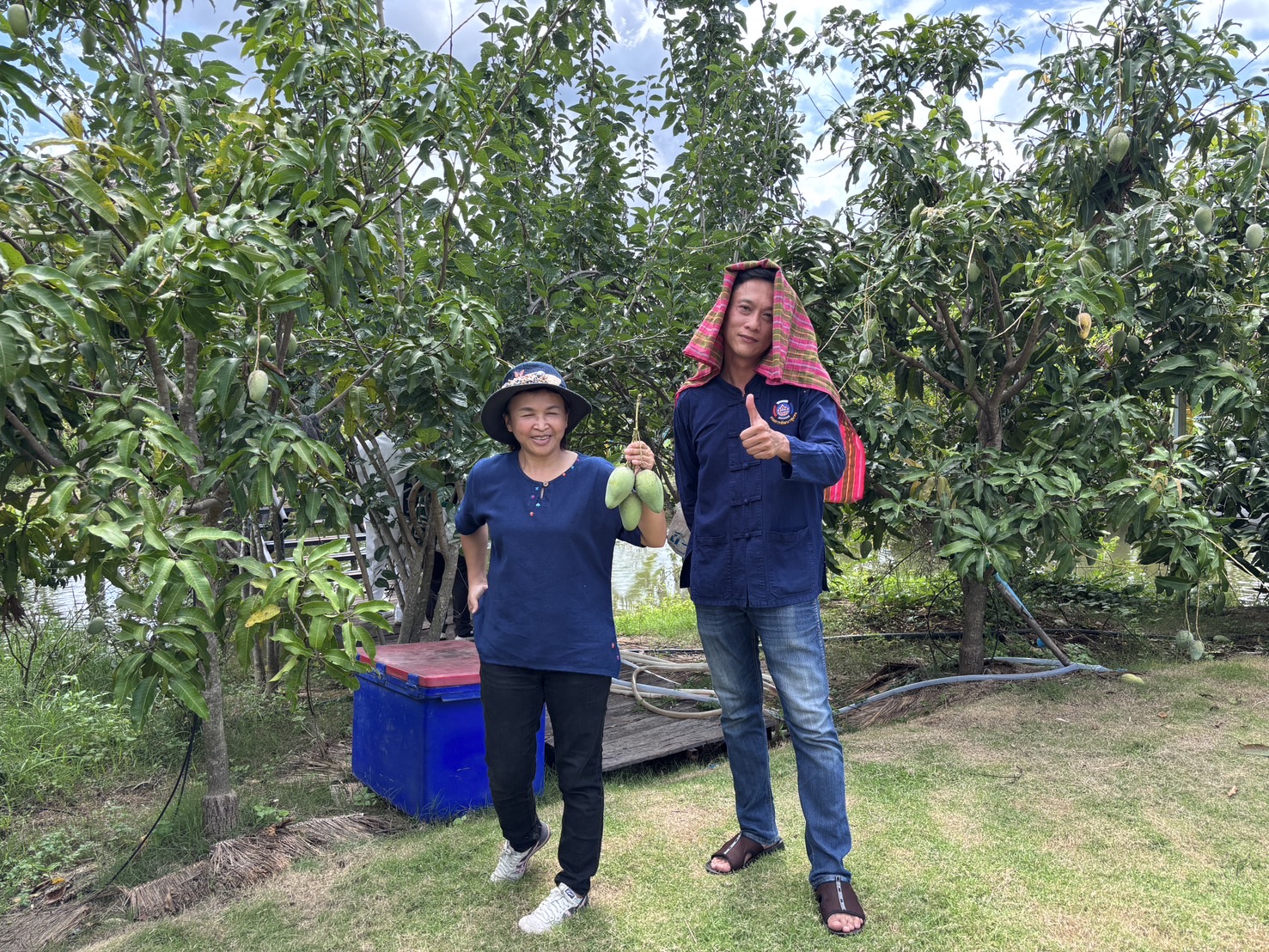 พช.ขอนแก่น : ลงพื้นที่เยี่ยมชมศูนย์เรียนรู้ฯโคก หนอง นา ของนายนิราช ดีโนนโพธิ์ บ้านโนนทอง อำเภอหนองเรือ จังหวัดขอนแก่น