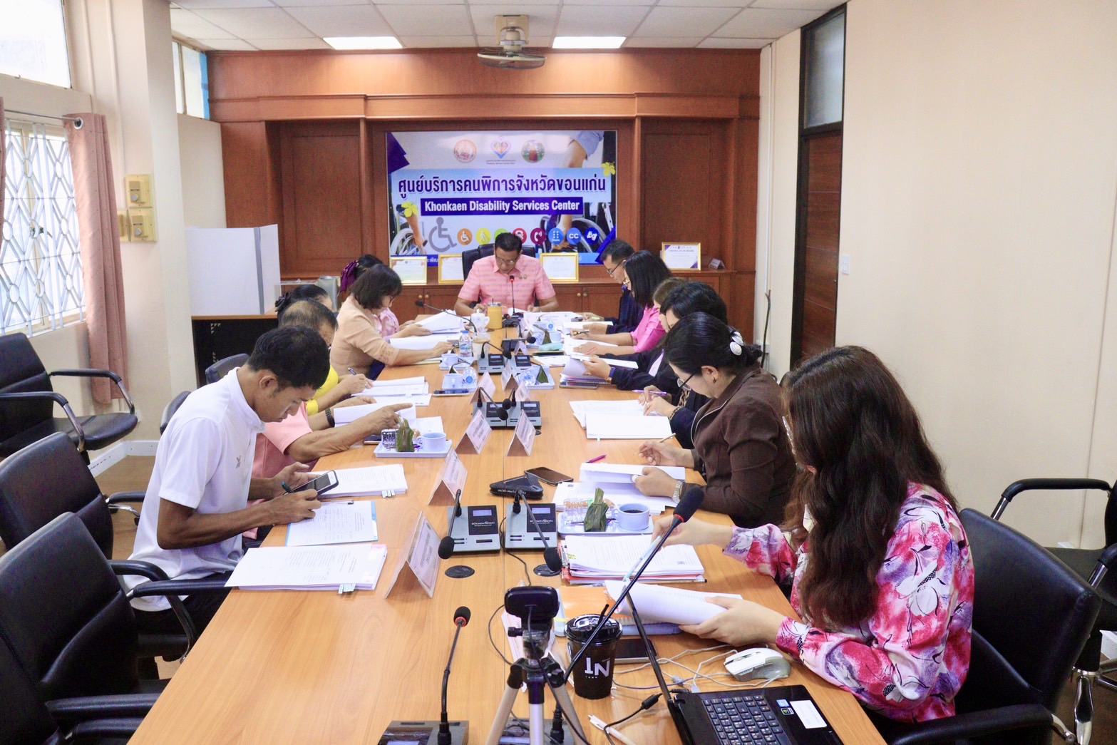 พช.ขอนแก่น : ร่วมประชุมคณะทำงานพิจารณาคัดเลือกบุคคลต้นแบบทำความดีเพื่อแผ่นดิน วุฒิสภา จังหวัดขอนแก่น