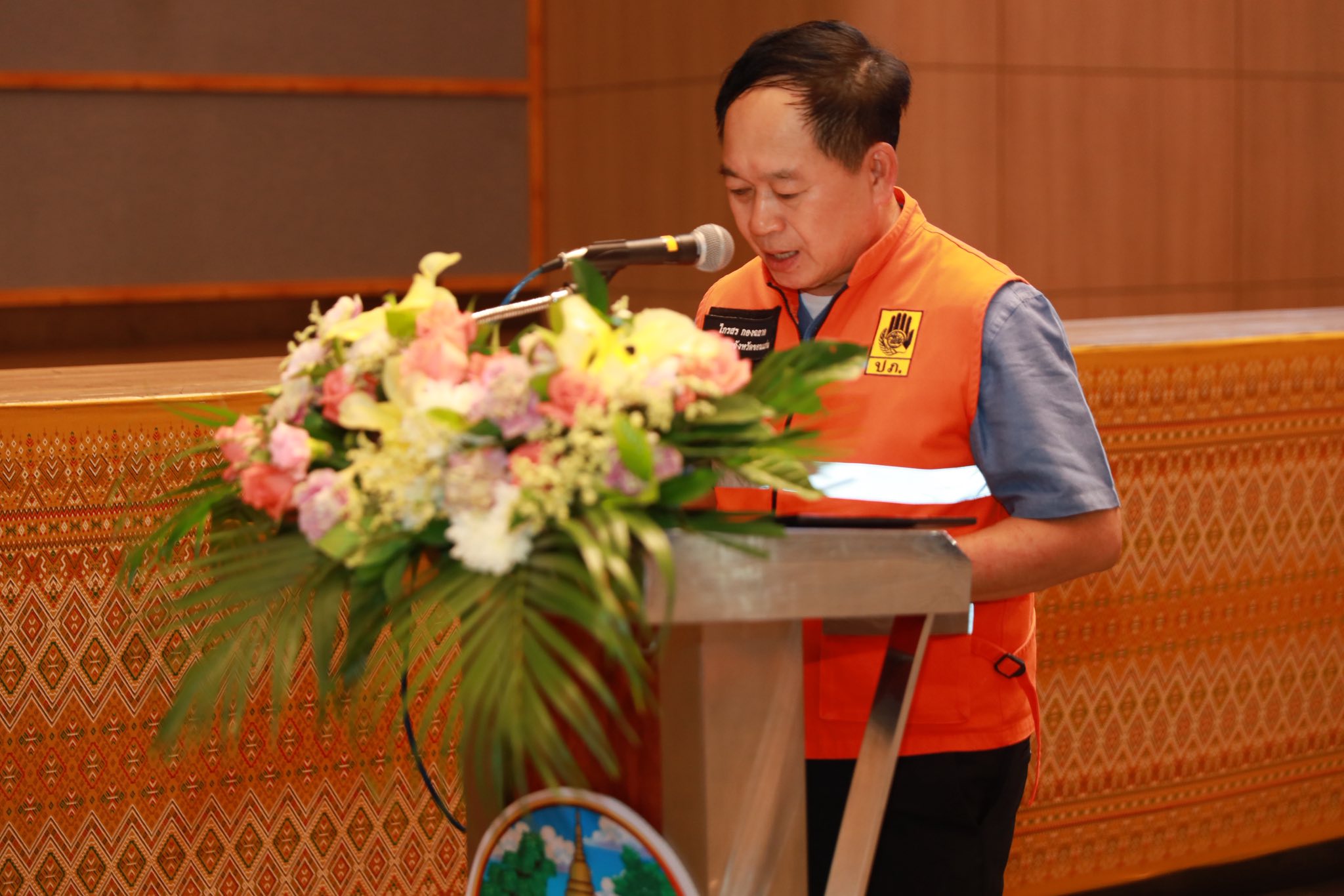 พช.ขอนแก่น : ร่วมต้อบรับ รมช.มหาดไทย ประชุมเพิ่มประสิทธิภาพการเฝ้าระวังและแจ้งเตือนสาธารณภัยในพื้นที่จังหวัดขอนแก่น