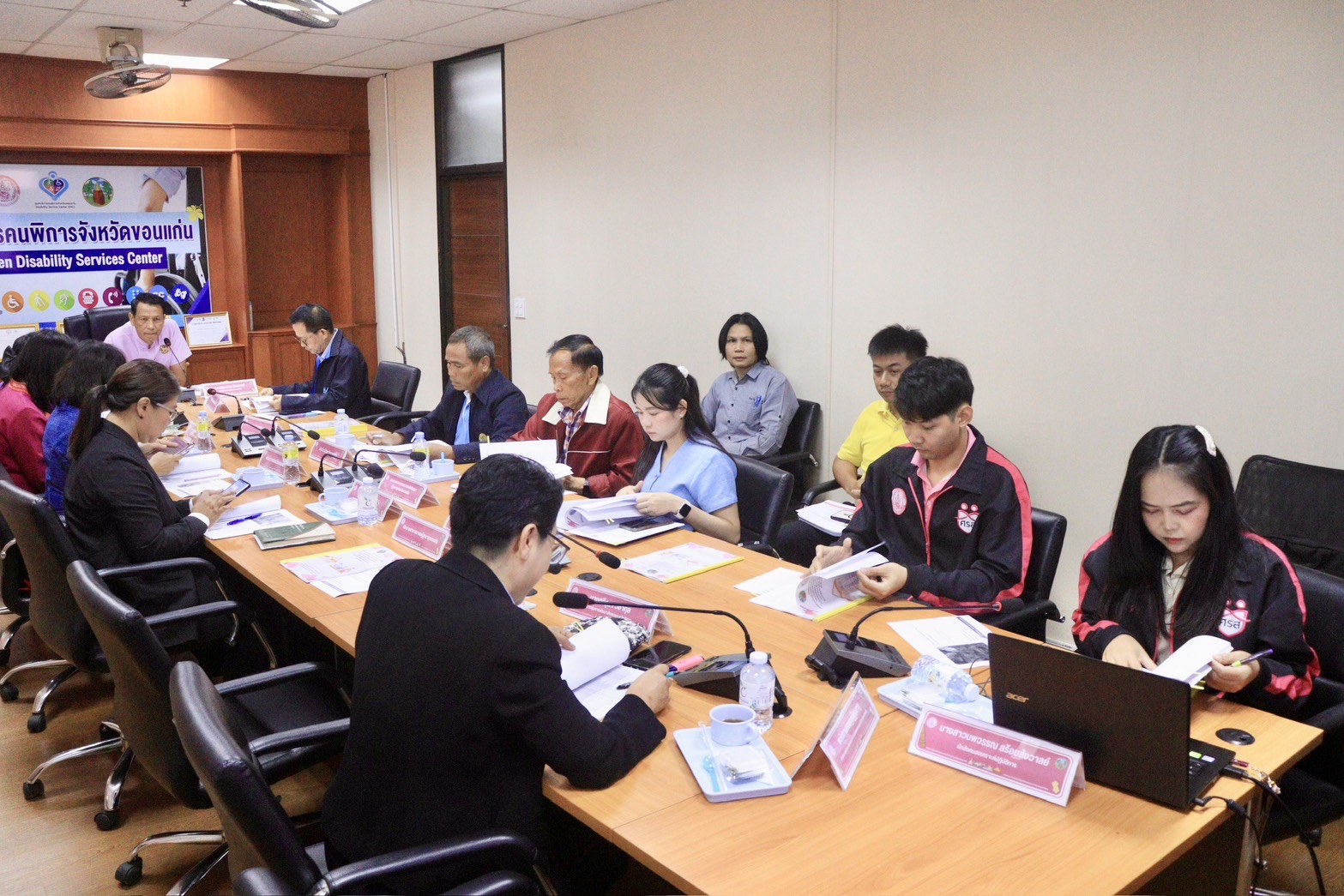 พช.ขอนแก่น : ร่วมประชุมคณะทำงานเพื่อพิจารณากลั่นกรองโครงการที่ขอรับการสนับสนุนและการกู้ยืมเงินทุนประกอบอาชีพจากกองทุนผู้สูงอายุ และโครงการปรับสภาพแวดล้อมและสิ่งอำนวยความสะดวกสำหรับผู้สูงอายุในพื้นที่จังหวัดขอนแก่น ครั้งที่ 3/2568