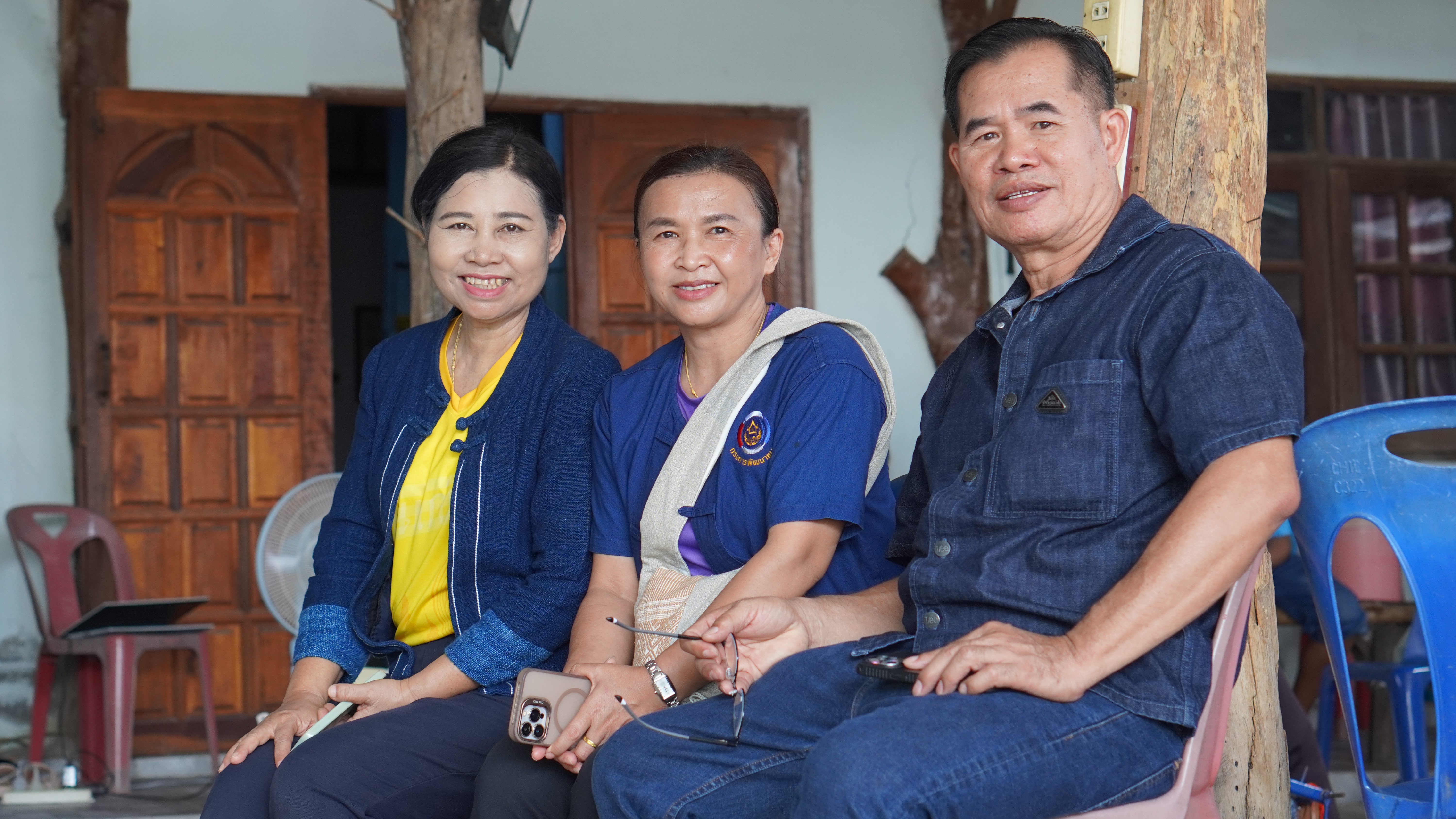 พช.ขอนแก่น : ลงพื้นที่ติดตามและให้กำลังใจกลุ่มทอผ้า ที่เข้าร่วมอบรมโครงการพัฒนาทักษะแรงงานรองรับนโยบาย Soft Power รุ่นที่5 ณ บ้านม่วงหวาน ตำบลม่วงหวาน อำเภอน้ำพอง จังหวัดขอนแก่น
