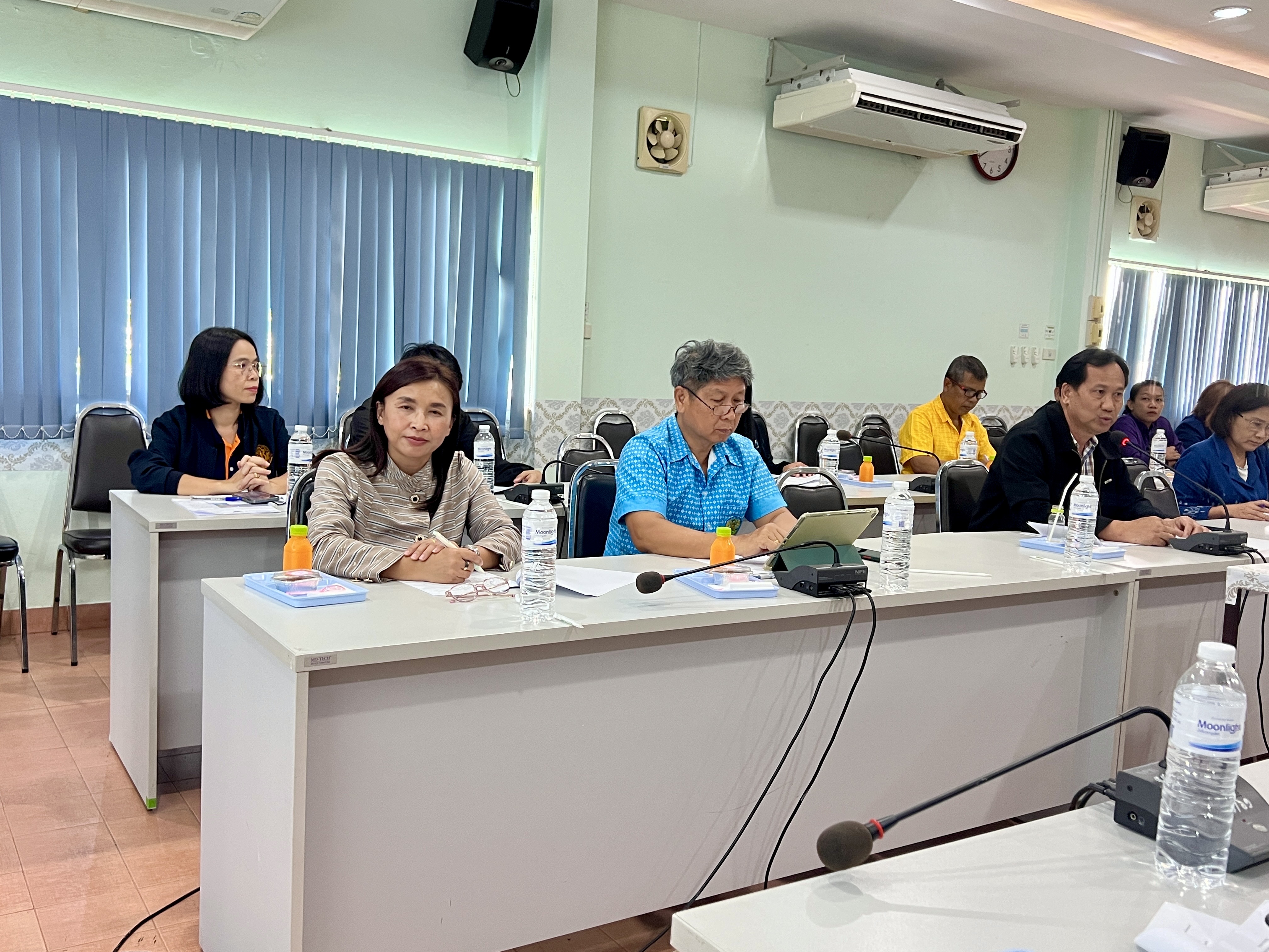 พช.ขอนแก่น : เข้าร่วมประชุมคณะทำงานส่งเสริมพัฒนาอาชีพและการตลาดภายใต้คณะอนุกรรมการนโยบายที่ดิน จังหวัดขอนแก่น (คทช.จังหวัดขอนแก่น)