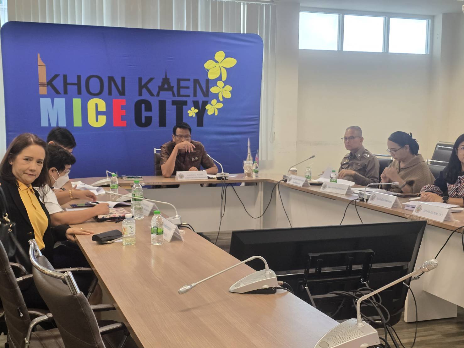 พช.ขอนแก่น : ร่วมประชุมชี้แจงแนวทางการดำเนินงานพัฒนาและฟื้นฟูหมู่บ้าน/ชุมชนกองทุนแม่ของแผ่นดิน ในระยะ 2 เดือน (1 มิ.ย. – 31 ก.ค. 68)