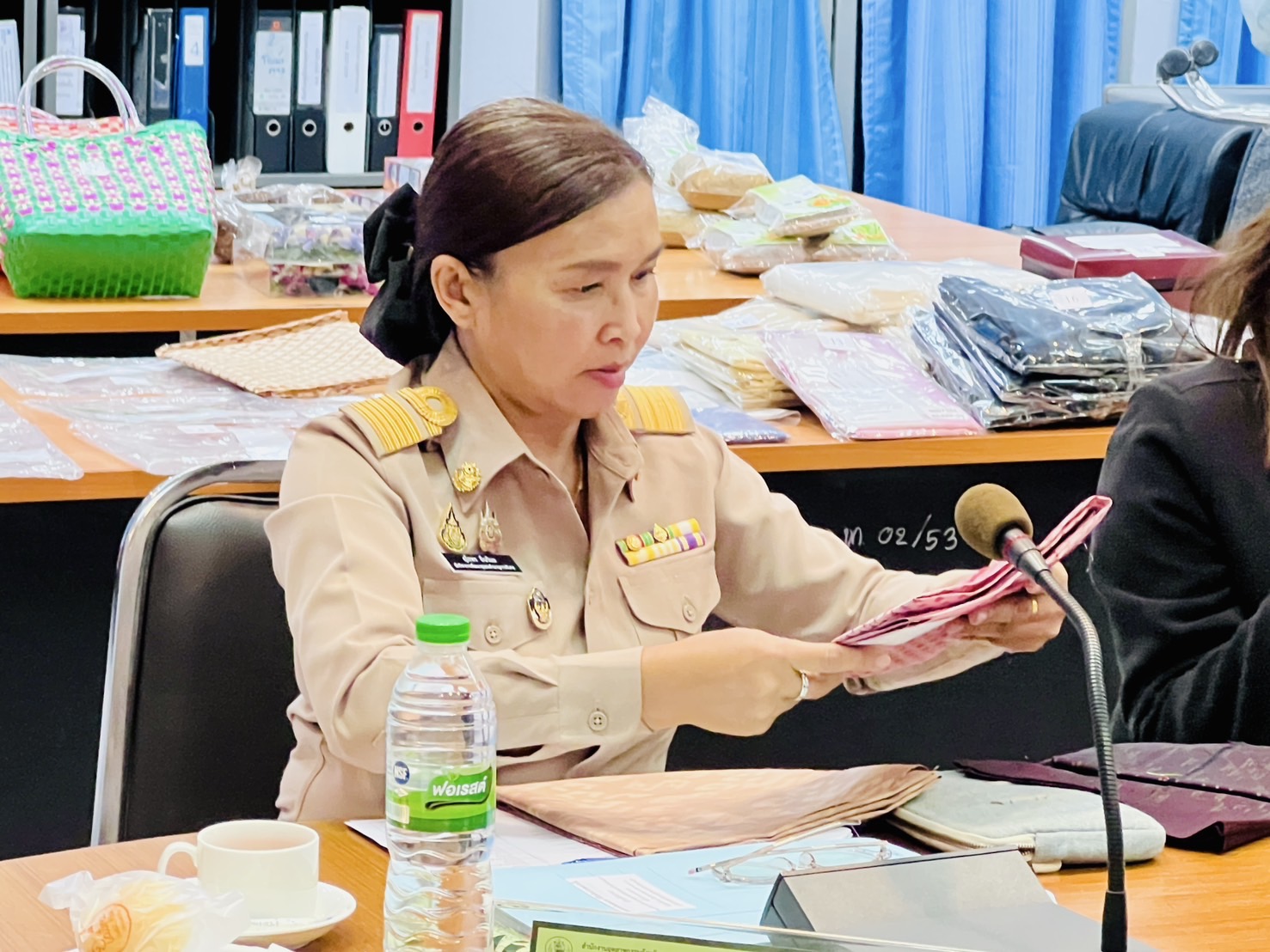 พช.ขอนแก่น : เข้าร่วมประชุมคณะกรรมการรับรองมาตรฐานผลิตภัณฑ์ชุมชนจังหวัดขอนแก่น ครั้งที่ ขก 27-2/2568