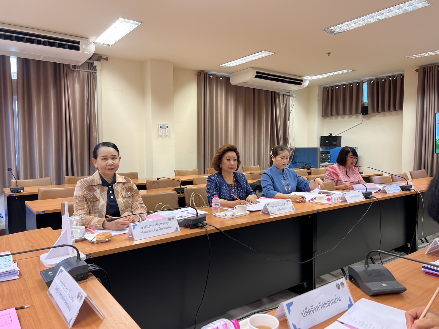 พข.ขอนแก่น: จัดประชุมคัดเลือก “สตรีดีเด่นด้านการขับเคลื่อนนโยบายกระทรวงมหาดไทย” ประจำปี 2568