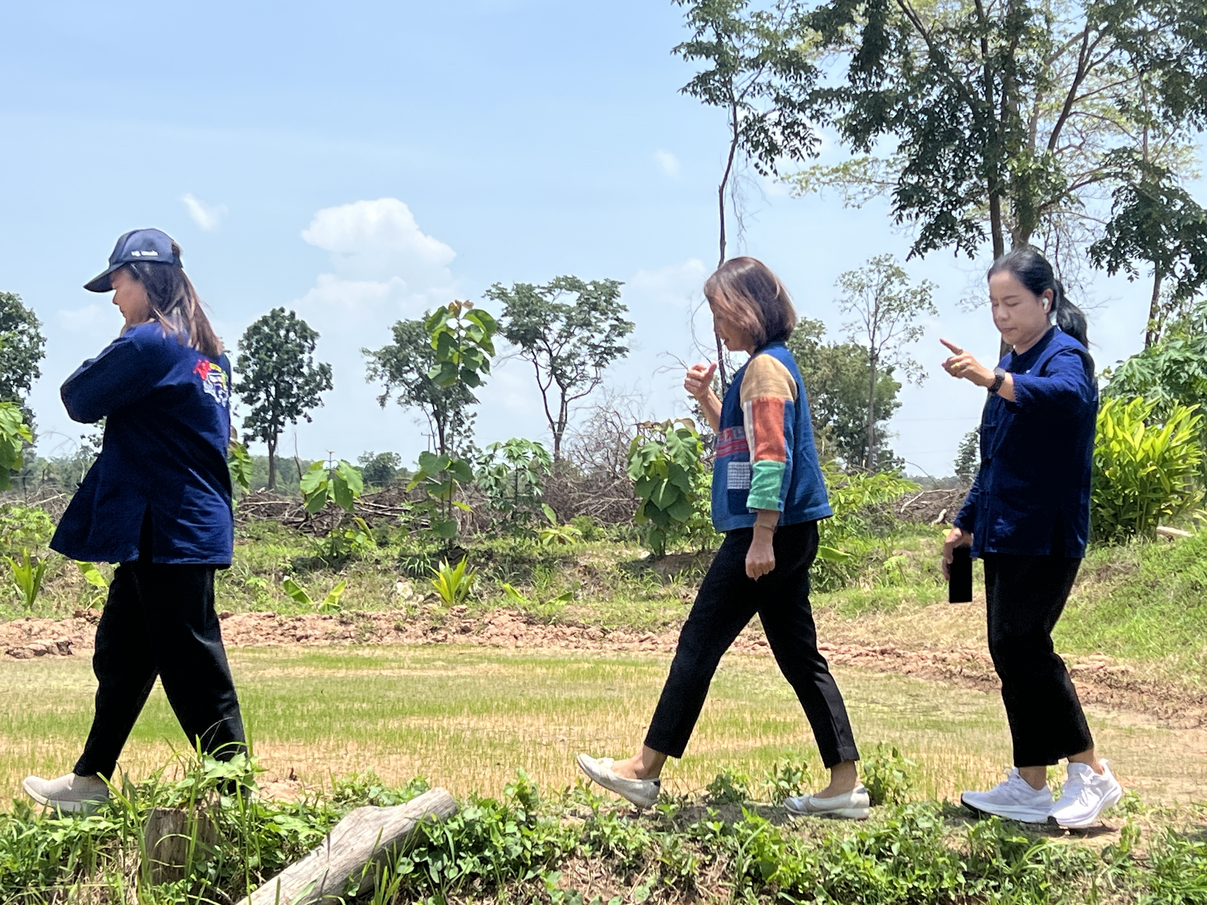 พช.ขอนแก่น : พิจารณาคัดสรรกิจกรรมพัฒนาชุมชนดีเด่น ระดับอำเภอ ประจำปี 2568 และการประกวดยกระดับแปลง โคก หนอง นา เป้าหมาย IPA (กลุ่มโซนอำเภอที่ 4)