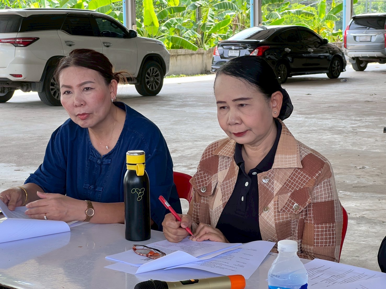 พช.ขอนแก่น : ร่วมออกตรวจสอบการขออนุญาตใช้ตราสัญลักษณ์สิ่งบ่งชี้ทางภูมิศาสตร์ (GI) ไทย “มะม่วงน้ำดอกไม้สีทองบ้านแฮดขอนแก่น”