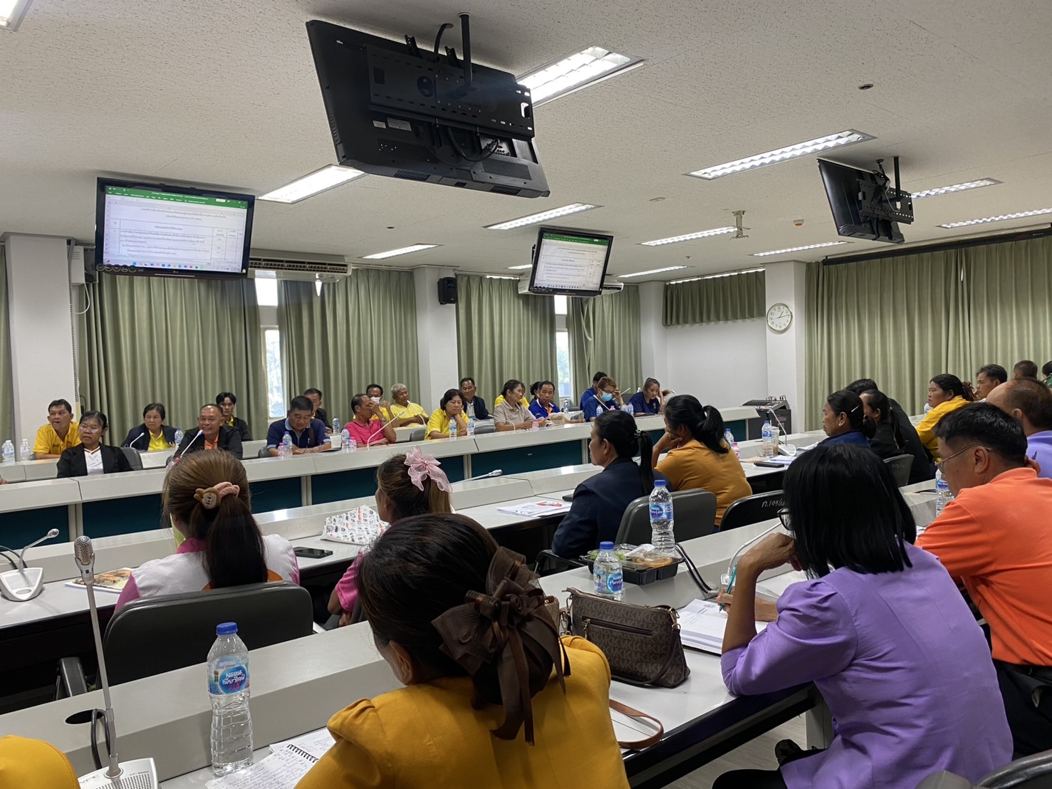 พช.ขอนแก่น : จัดประชุมเชิงปฏิบัติการส่งเสริมกิจกรรมเครือข่ายกลุ่มออมทรัพย์เพื่อการผลิต ระดับจังหวัด
