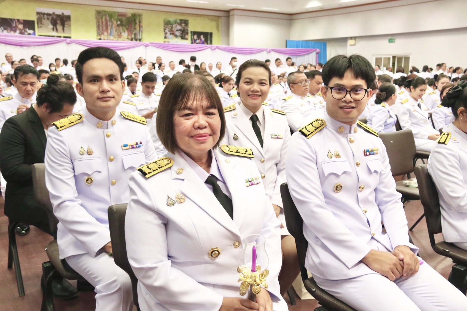 จังหวัดขอนแก่น : จัดพิธีถวายเครื่องราชสักการะและวางพานพุ่ม ถวายพระพรชัยมงคล เนื่องในวันเฉลิมพระชนมพรรษา สมเด็จพระนางเจ้าฯ พระบรมราชินี