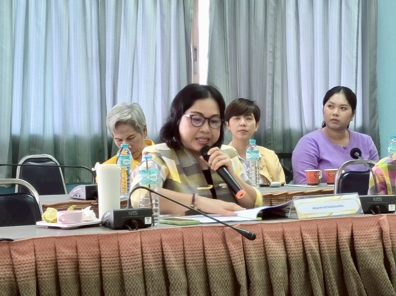 พช.ขอนแก่น : ลงพื้นที่คัดเลือกหน่วยงานที่มีผลการขับเคลื่อนงานพัฒนาชุมชนดีเด่น ระดับจังหวัด ประจำปี 2568 กลุ่มอำเภอที่ 4 