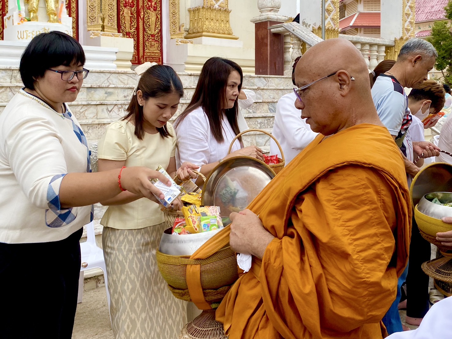 พช.ขอนแก่น : ร่วมกิจกรรมสัปดาห์ส่งเสริมการเผยแผ่พระพุทธศาสนา เนื่องในเทศกาลวันสำคัญทางพระพุทธศาสนา วันอาสาฬหบูชาและวันเข้าพรรษาจังหวัดขอนแก่น ประจำปีงบประมาณ พ.ศ. 2568