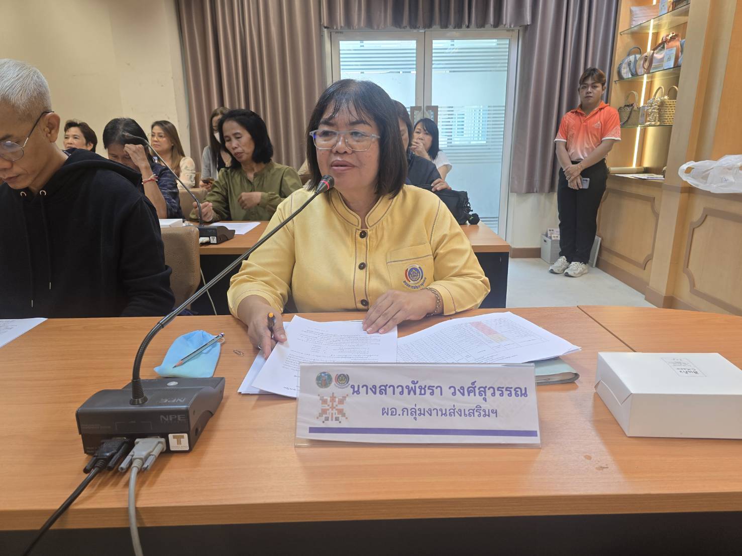 พช.ขอนแก่น : ประชุมชี้แจงแนวทางปฏิบัติ และเตรียมความพร้อม ผู้ผลิต ผู้ประกอบการ OTOP เข้าร่วมงาน OTOP ศิลปาชีพ ประทีปไทย OTOP ก้าวไกลด้วยพระบารมี ระหว่างวันที่ 9 – 17 สิงหาคม 2568 ณ อาคารชาเลนเจอร์ 1 – 3 ศูนย์แสคงสินค้าและการประชุม อิมแพ็ค เมืองทองธานี อำเภอปากเกร็ด จังหวัดนนทบุรี