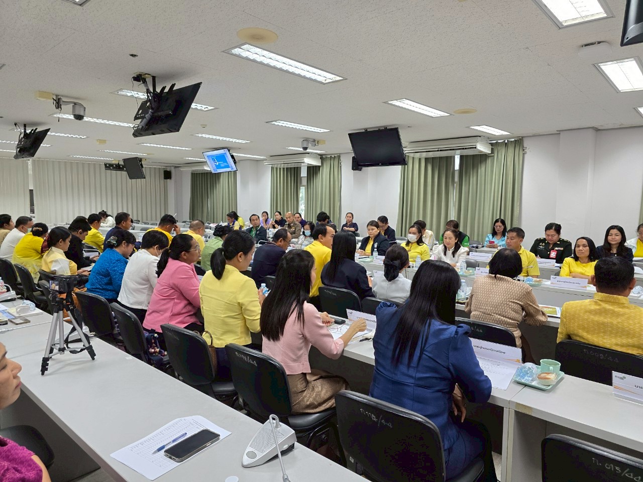 จังหวัดขอนแก่น : ประชุมคณะกรรมการบริหารศูนย์อำนวยการขจัดความยากจนและพัฒนาคนทุกช่วงวัยอย่างยั่งยืนตามหลักปรัชญาของเศรษฐกิจพอเพียง จังหวัดขอนแก่น (คจพ.จ.ขก) ครั้งที่ 3/2568