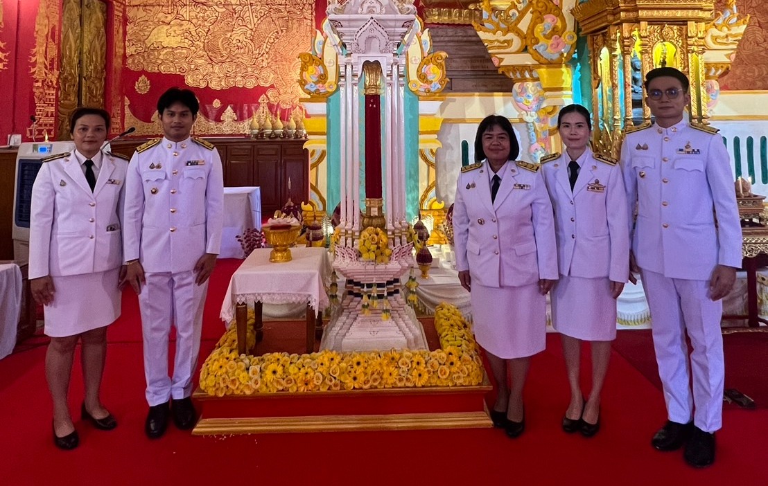 จังหวัดขอนแก่น : ถวายเทียนพรรษาและผ้าอาบน้ำฝนพระราชทาน ประจำปี 2568 เนื่องในวันเข้าพรรษา