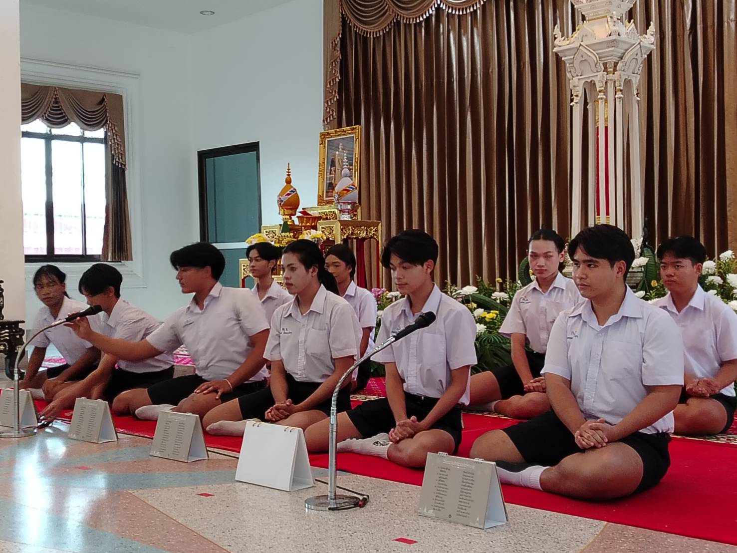 พช.ขอนแก่น : ร่วมพิธีสมโภชเทียนพรรษาและผ้าอาบน้ำฝนพระราชทาน ประจำปี 2568