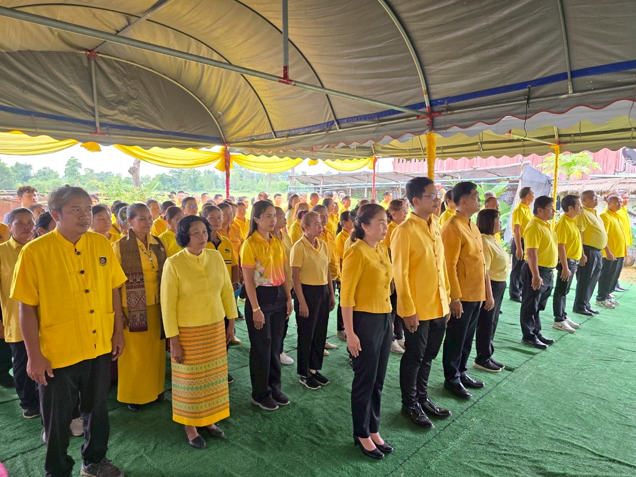 พช.ขอนแก่น : จัดกิจกรรมเฉลิมพระเกียรติพระบาทสมเด็จพระเจ้าอยู่หัว เนื่องในโอกาสมหามงคลเฉลิมพระชนมพรรษาฯ ณ ศูนย์เรียนรู้การพัฒนาคุณภาพชีวิตตามหลักทฤษฎีใหม่ ประยุกต์สู่ “โคก หนอง นา” นายวิสุทธิ์ ศรเสนา