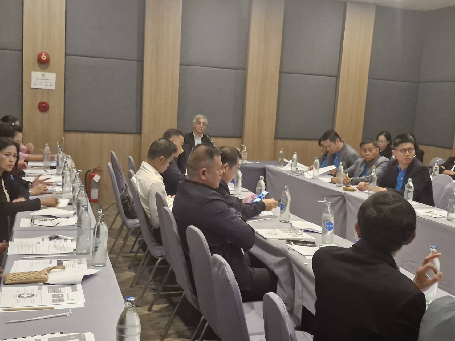 พช.ขอนแก่น : เข้าร่วมประชุมกลุ่มย่อย (Focus Group) เพื่อรับฟังความคิดเห็นเกี่ยวกับการจัดทำแผนปฏิบัติการ ด้านการเมืองมีเสถียรภาพและธรรมภิบาลสูงขึ้น