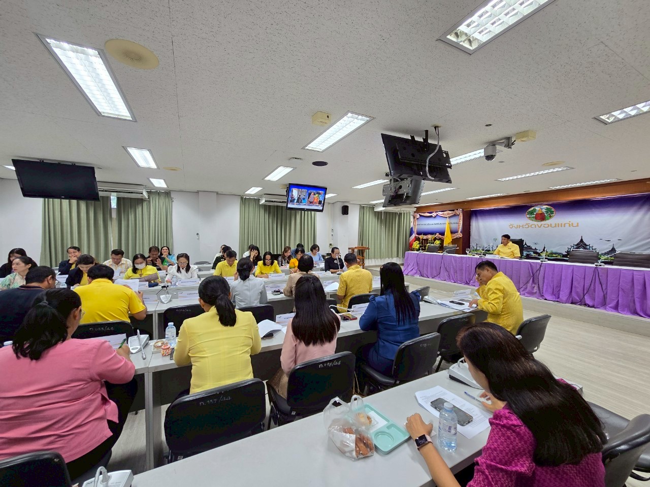 จังหวัดขอนแก่น : ประชุมคณะกรรมการบริหารศูนย์อำนวยการขจัดความยากจนและพัฒนาคนทุกช่วงวัยอย่างยั่งยืนตามหลักปรัชญาของเศรษฐกิจพอเพียง จังหวัดขอนแก่น (คจพ.จ.ขก) ครั้งที่ 3/2568