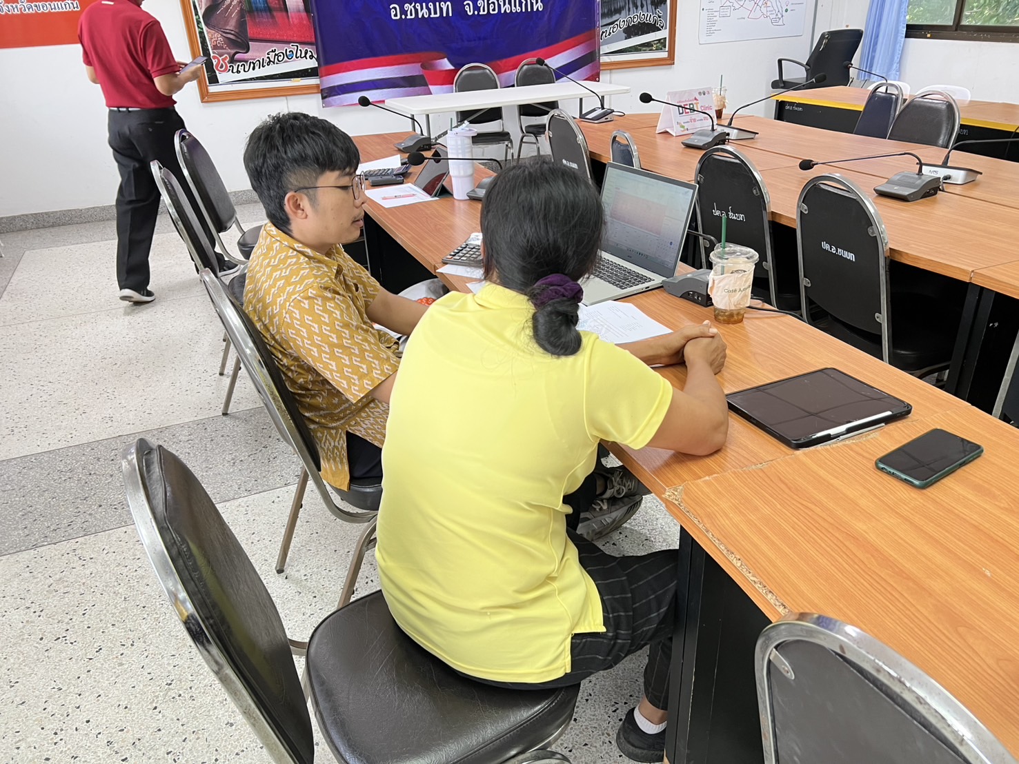 พช.ขอนแก่น : ลงพื้นที่ติดตามและสนับสนุนการดำเนินงาน การบริหารจัดการหนี้ค้างเกินกำหนดชำระ กองทุนพัฒนาบทบาทสตรี (คลินิกแก้หนี้สตรี คุณพร้อมจ่าย เราพร้อมจบ DEBT Clinic By CDK) ณ พื้นที่อำเภอมัญจาคีรี และอำเภอชนบท