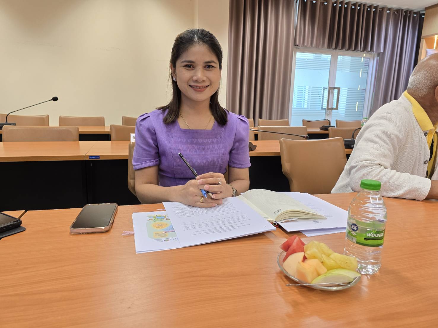 พช.ขอนแก่น : เข้าร่วมประชุมคณะกรรมการคัดสรรยกระดับแปลงโคก หนอง นา เป้าหมายโครงการ “เติมแฮง แบ่งปัน สานฝัน โคก หนอง นา” ดีเด่น ระดับจังหวัด