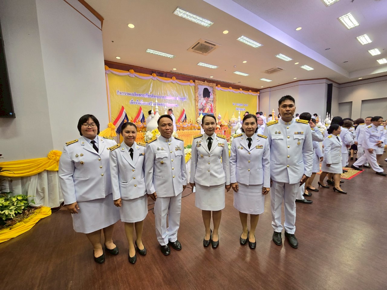 จังหวัดขอนแก่น จัดพิธีพิธีถวายเครื่องราชสักการะวางพานพุ่ม และพิธีจุดเทียนถวายพระพรชัยมงคล เนื่องในโอกาสวันเฉลิมพระชนมพรรษาพระบาทสมเด็จพระเจ้าอยู่หัว 28 กรกฎาคม 2568