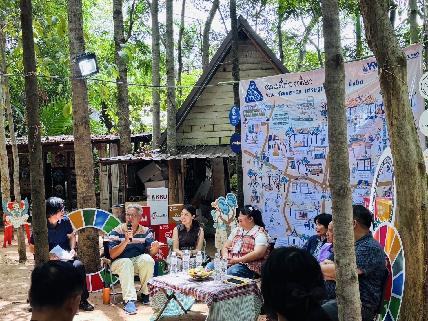 พช.ขอนแก่น : ร่วมเป็นเกียรติในกิจกรรม “คิดฮอดบ้านเฮา” เสริมพลังการพัฒนาท้องถิ่นอย่างยั่งยืน