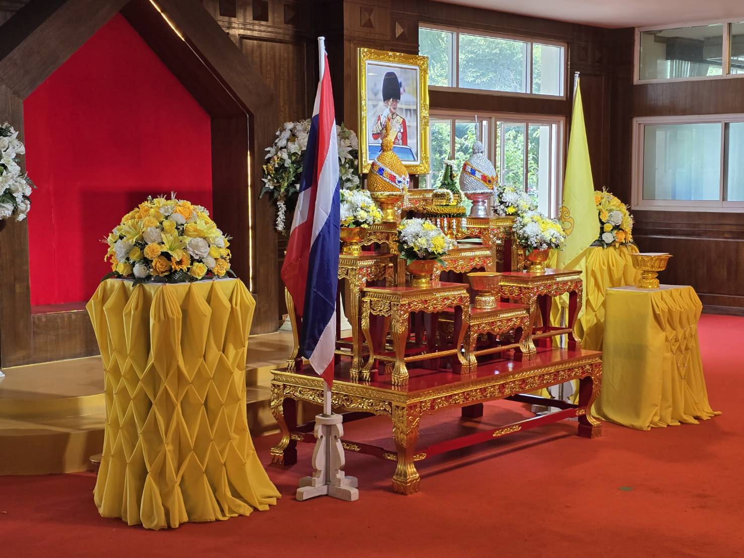 จังหวัดขอนแก่น : พระบาทสมเด็จพระเจ้าอยู่หัว พระราชทานเงินช่วยเหลือครอบครัวกำลังพลที่เสียชีวิตจากเหตุการณ์สู้รบตามแนวชายแดนไทย – กัมพูชา