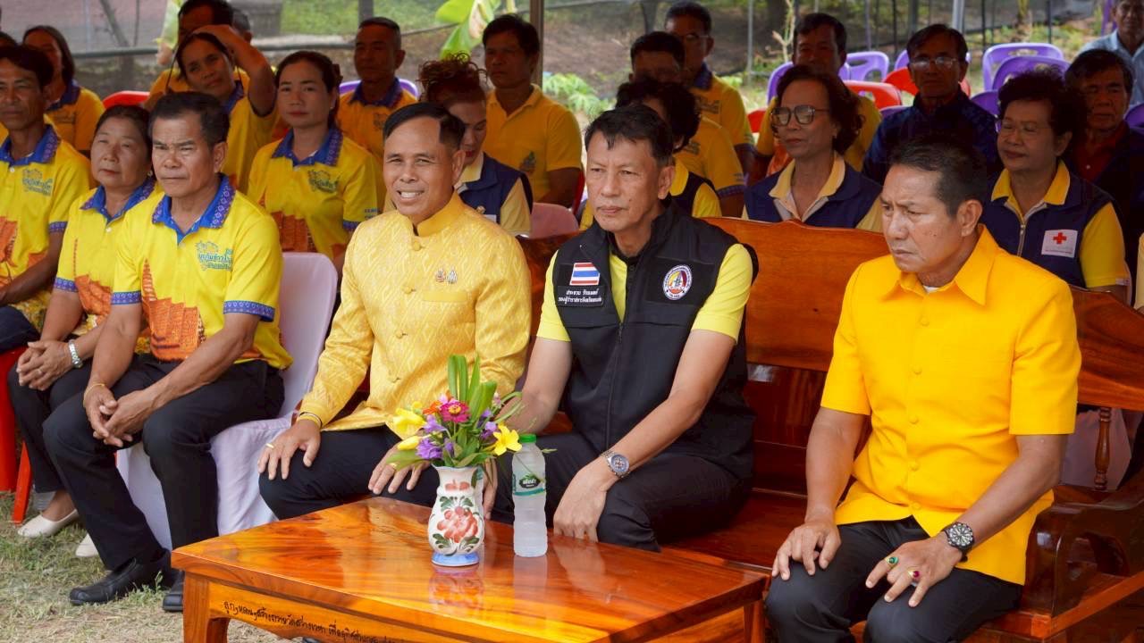 พช.ขอนแก่น : ร่วมพิธีมอบบ้าน “โครงการบ้านห่วงใยจากใจ GLO ประจำปี 2568” ครัวเรือน นางสมยศ อังเดรกุสตาฟเซน ณ ตำบลบ้านลาน อำเภอบ้านไผ่ จังหวัดขอนแก่น