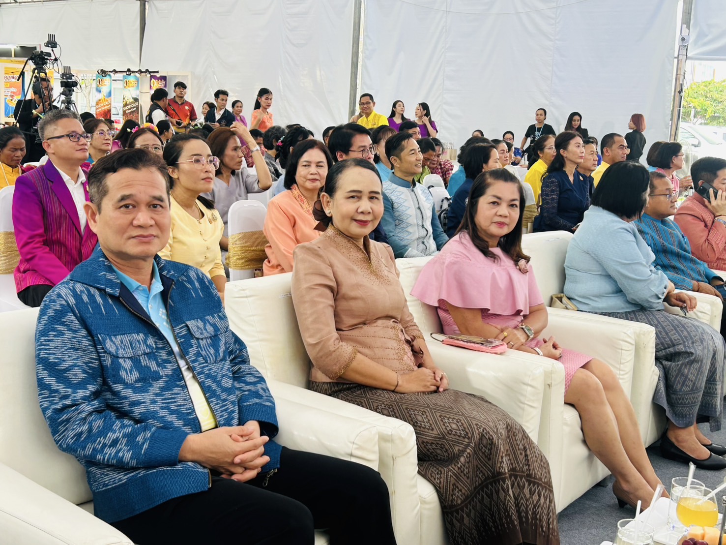 พช.ขอนแก่น : ร่วมเปิดงาน “The Best OTOP ร้อยแก่นสารสินธุ์ ผลิตภัณฑ์ชุมชนของดีภูมิภาค” จังหวัดร้อยเอ็ด