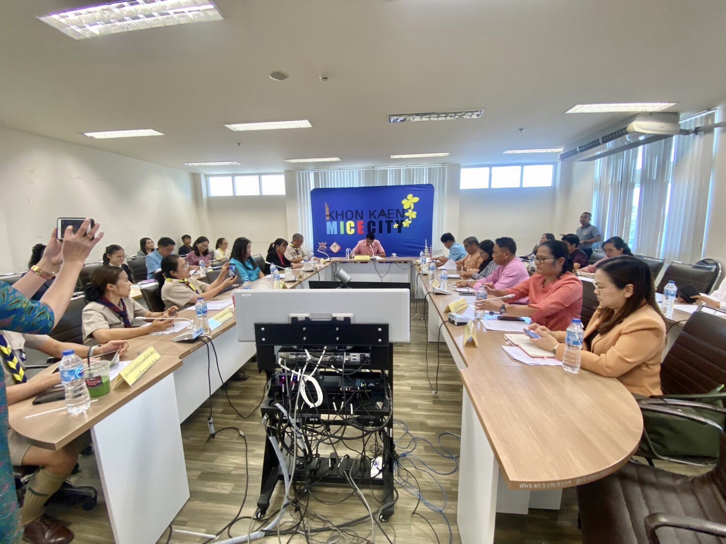 พช.ขอนแก่น : ร่วมประชุมคัดเลือกเยาวชนผู้รับทุนมูลนิธิร่วมจิตต์น้อมเกล้าฯ เพื่อร่วมทัศนศึกษา พ.ศ. 2568