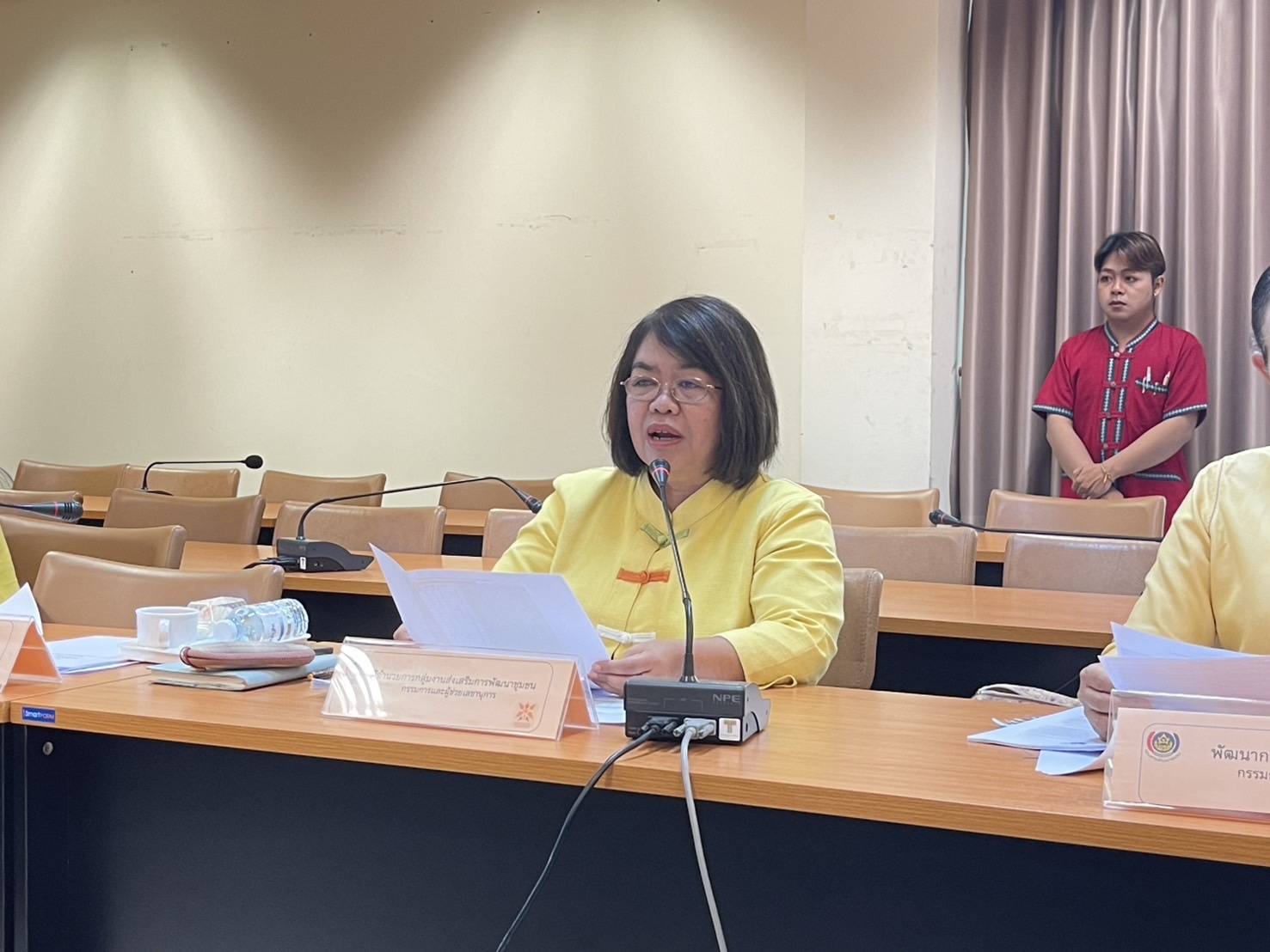 พช.ขอนแก่น : จัดประชุมคณะกรรมการพิจารณากลั่นกรองการประกวดผ้าลายพระราชทาน “ผ้าลายสิริราชพัสตราภรณ์” และงานหัตถกรรม ระดับจังหวัด ประจำปี 2568 ครั้งที่ 1/2568
