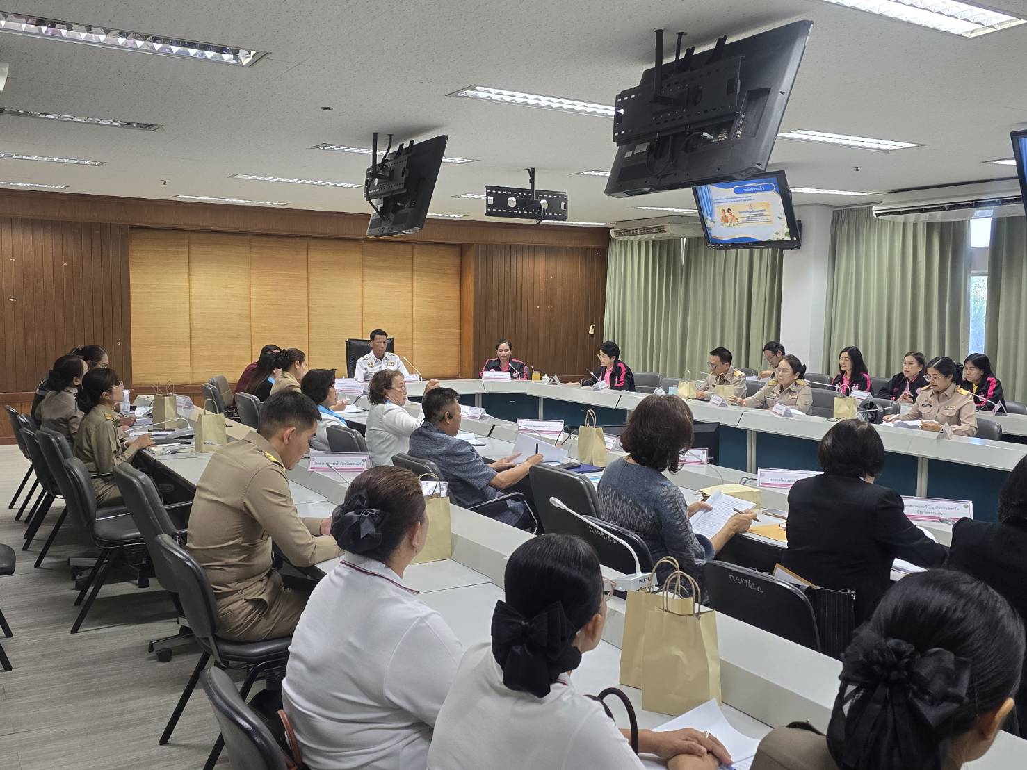 พช.ขอนแก่น : ประชุมคณะทำงานขับเคลื่อนการดำเนินงานโครงการน้ำพระทัยพระราชทานส่วนภูมิภาค สภาสังคมสงเคราะห์ฯ จังหวัดขอนแก่น