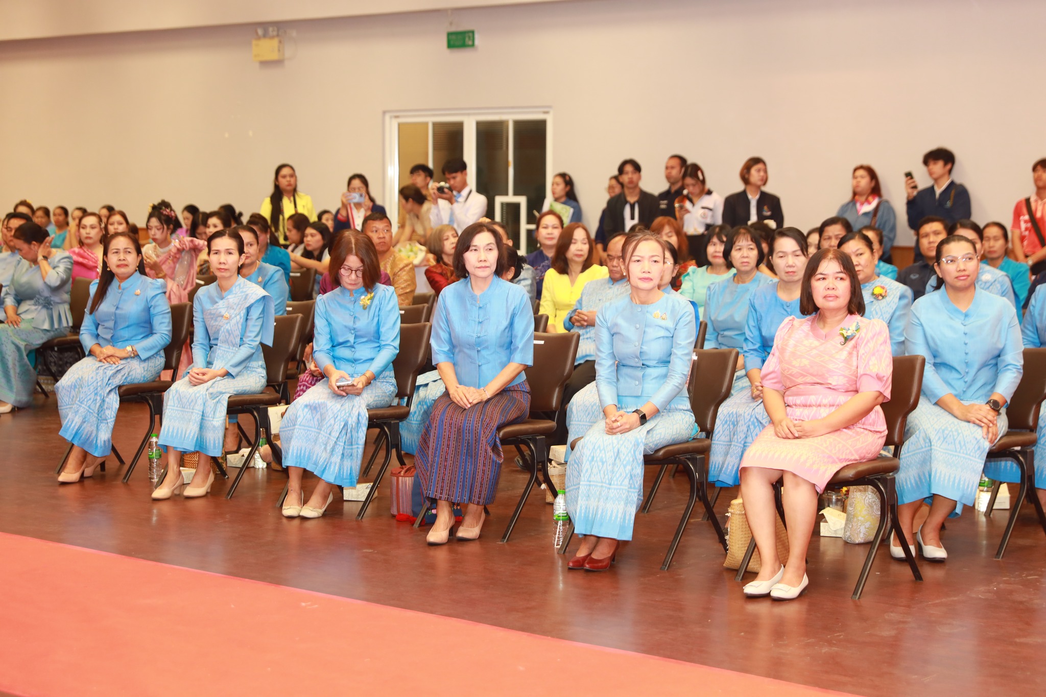 พช.ขอนแก่น : ประกวดผ้าลายพระราชทาน “ผ้าลายสิริราชพัสตราภรณ์” และงานหัตถกรรม ระดับจังหวัด ประจำปี 2568