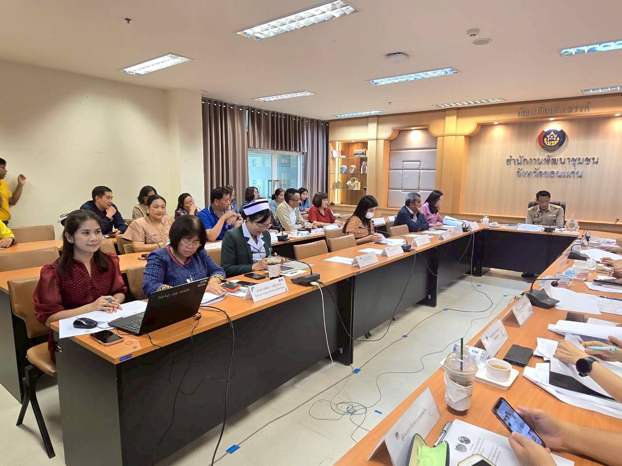 พช.ขอนแก่น : ประชุมคณะทำงานจัดกิจกรรมการเดินแบบผ้าไทยเพื่อการกุศล “ราตรีผ้าไทย สานใจสู่โรงพยาบาลขอนแก่น”ครั้งที่ 1/2568