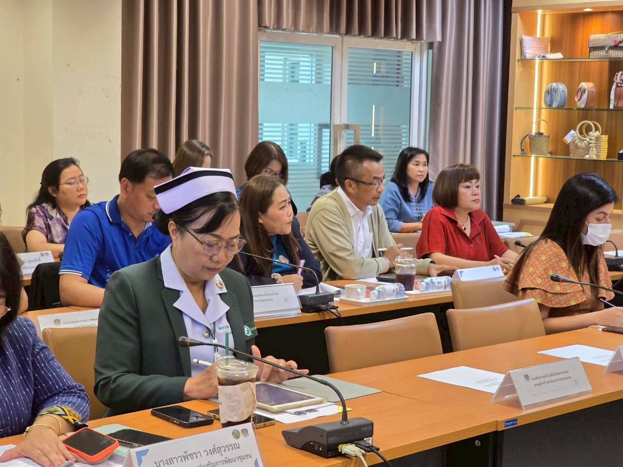 พช.ขอนแก่น : ประชุมคณะทำงานจัดกิจกรรมการเดินแบบผ้าไทยเพื่อการกุศล “ราตรีผ้าไทย สานใจสู่โรงพยาบาลขอนแก่น”ครั้งที่ 1/2568