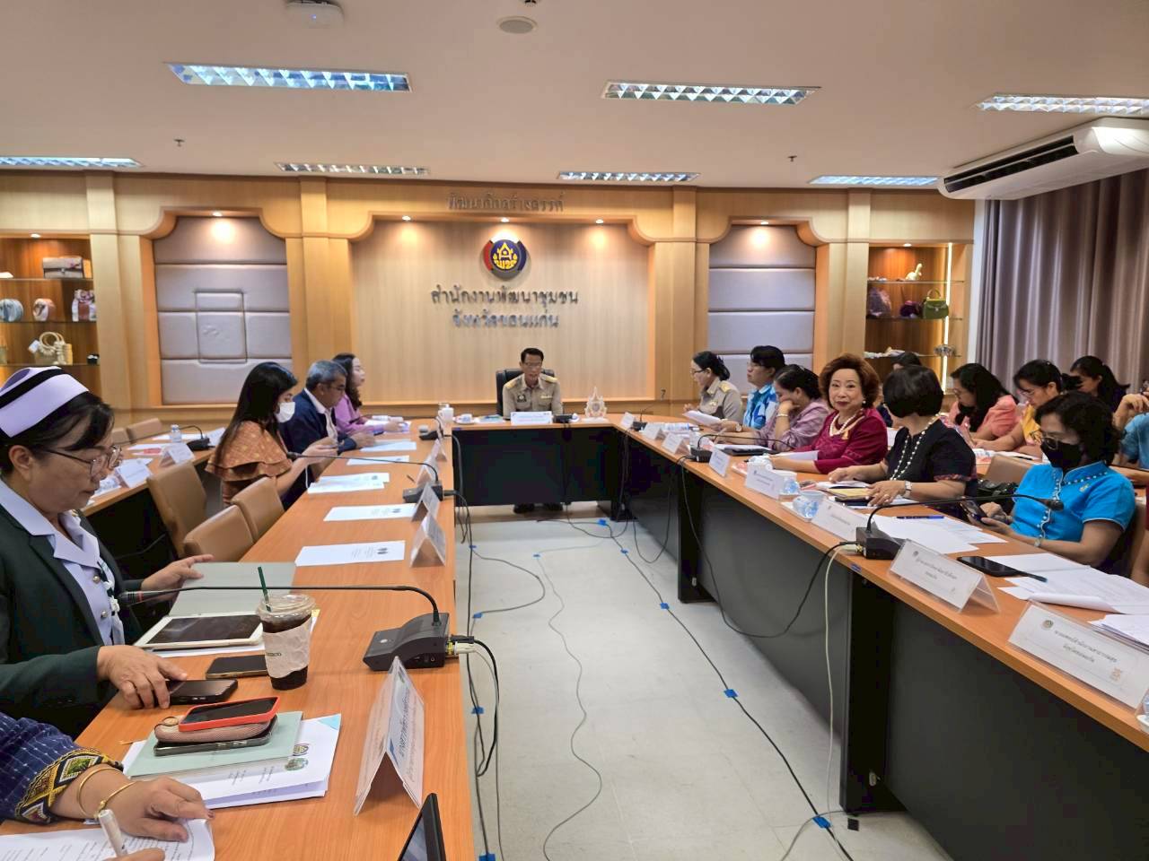 พช.ขอนแก่น : ประชุมคณะทำงานจัดกิจกรรมการเดินแบบผ้าไทยเพื่อการกุศล “ราตรีผ้าไทย สานใจสู่โรงพยาบาลขอนแก่น”ครั้งที่ 1/2568