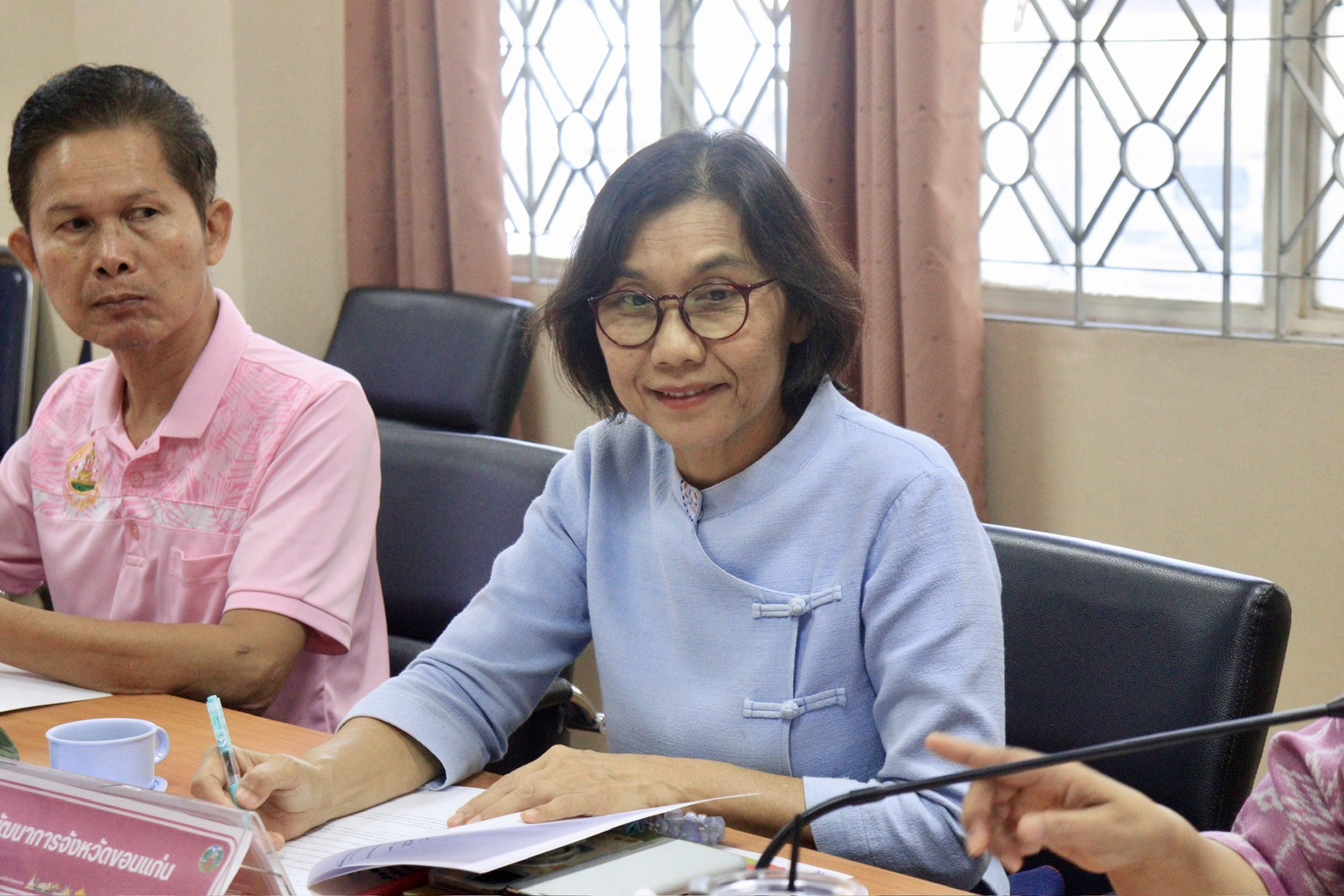 พช.ขอนแก่น : ร่วมประชุมคณะทำงานเพื่อพิจารณากลั่นกรองโครงการที่ขอรับการสนับสนุนและการกู้ยืมเงินทุนประกอบอาชีพจากกองทุนผู้สูงอายุ และโครงการปรับสภาพแวดล้อมและสิ่งอำนวยความสะดวกสำหรับผู้สูงอายุในพื้นที่จังหวัดขอนแก่น ครั้งที่ 4/2568