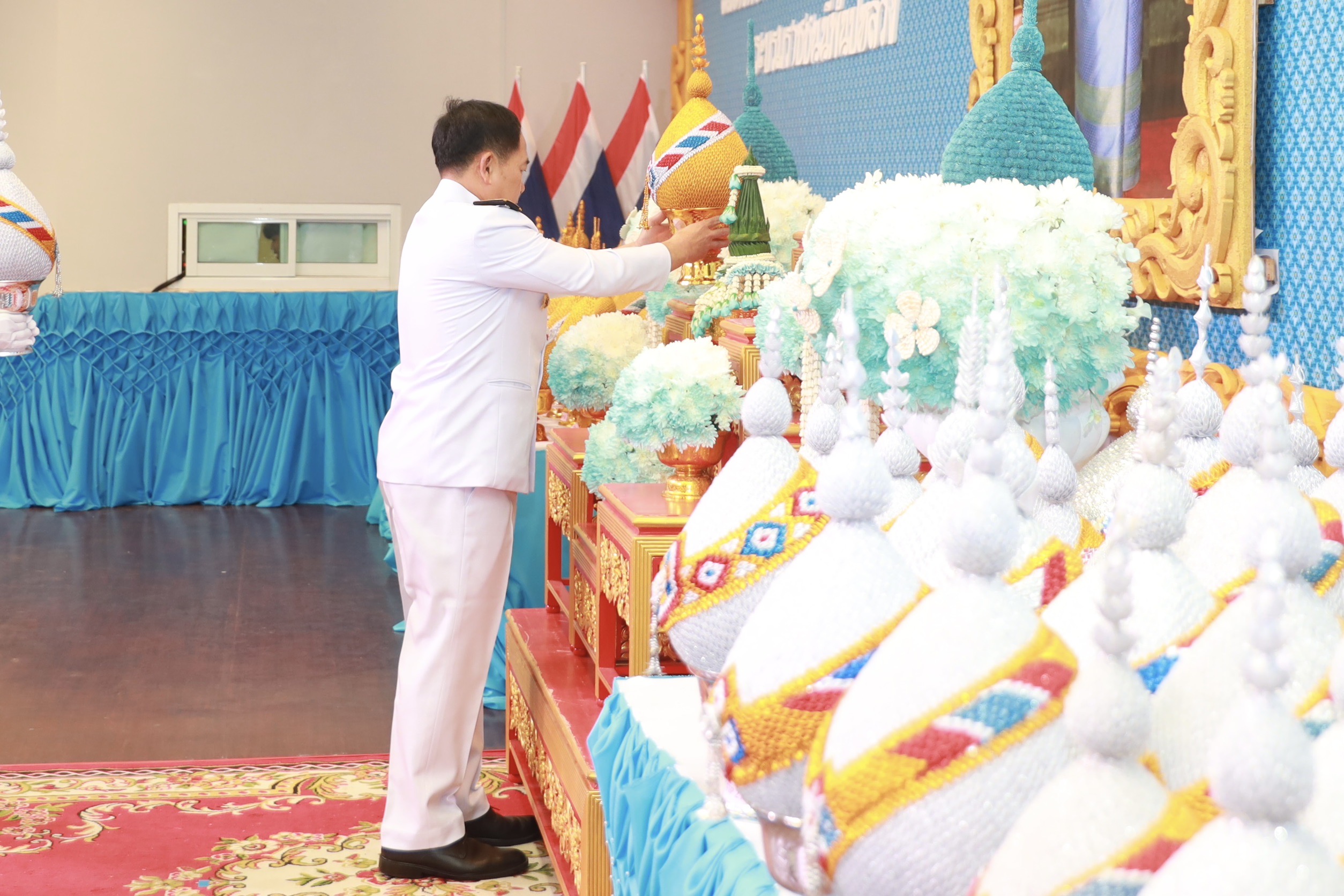 จังหวัดขอนแก่น : ประกอบพิธีถวายเครื่องราชสักการะและวางพานพุ่ม พิธีจุดเทียนถวายพระพรชัยมงคล สมเด็จพระนางเจ้าสิริกิติ์ พระบรมราชินีนาถ พระบรมราชชนนีพันปีหลวง เนื่องในโอกาสวันเฉลิมพระชนมพรรษา 12 สิงหาคม 2568