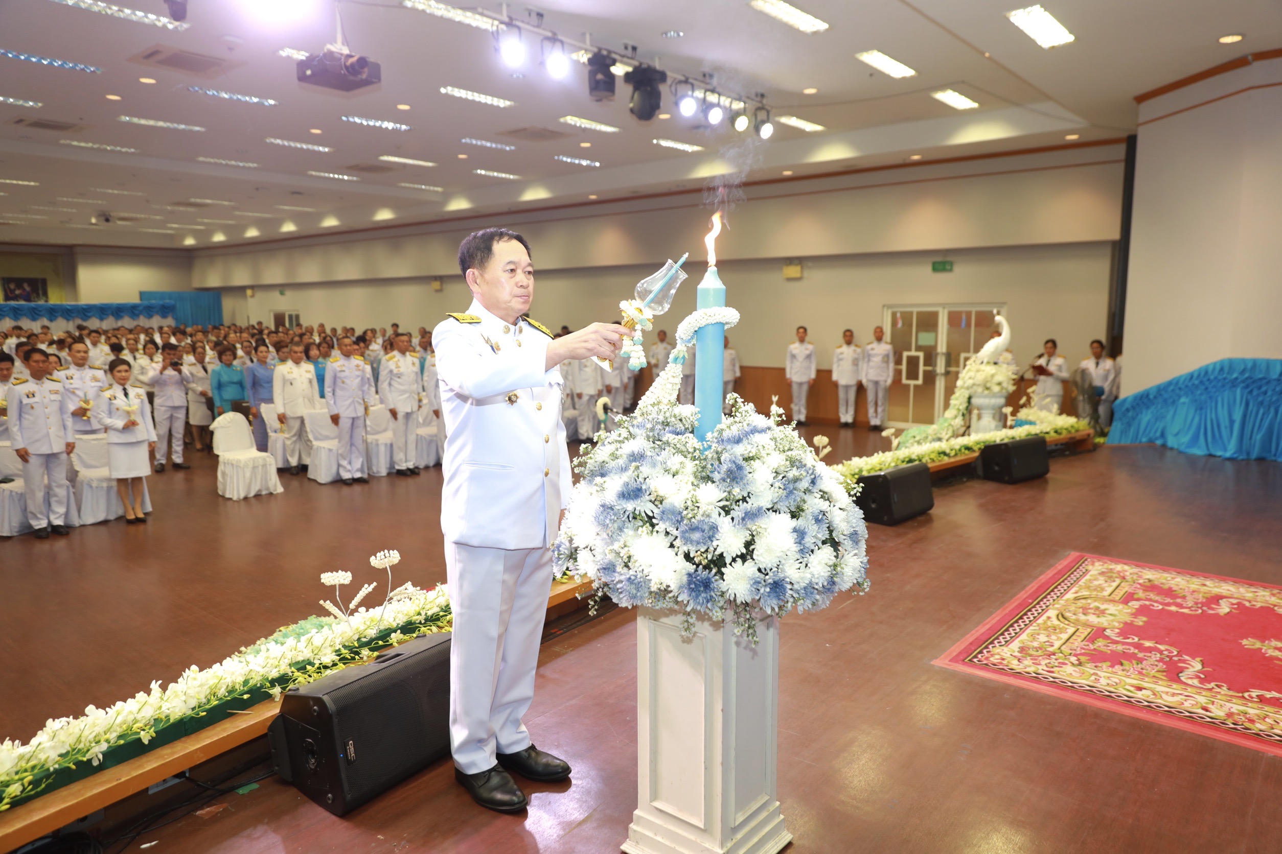 จังหวัดขอนแก่น : ประกอบพิธีถวายเครื่องราชสักการะและวางพานพุ่ม พิธีจุดเทียนถวายพระพรชัยมงคล สมเด็จพระนางเจ้าสิริกิติ์ พระบรมราชินีนาถ พระบรมราชชนนีพันปีหลวง เนื่องในโอกาสวันเฉลิมพระชนมพรรษา 12 สิงหาคม 2568