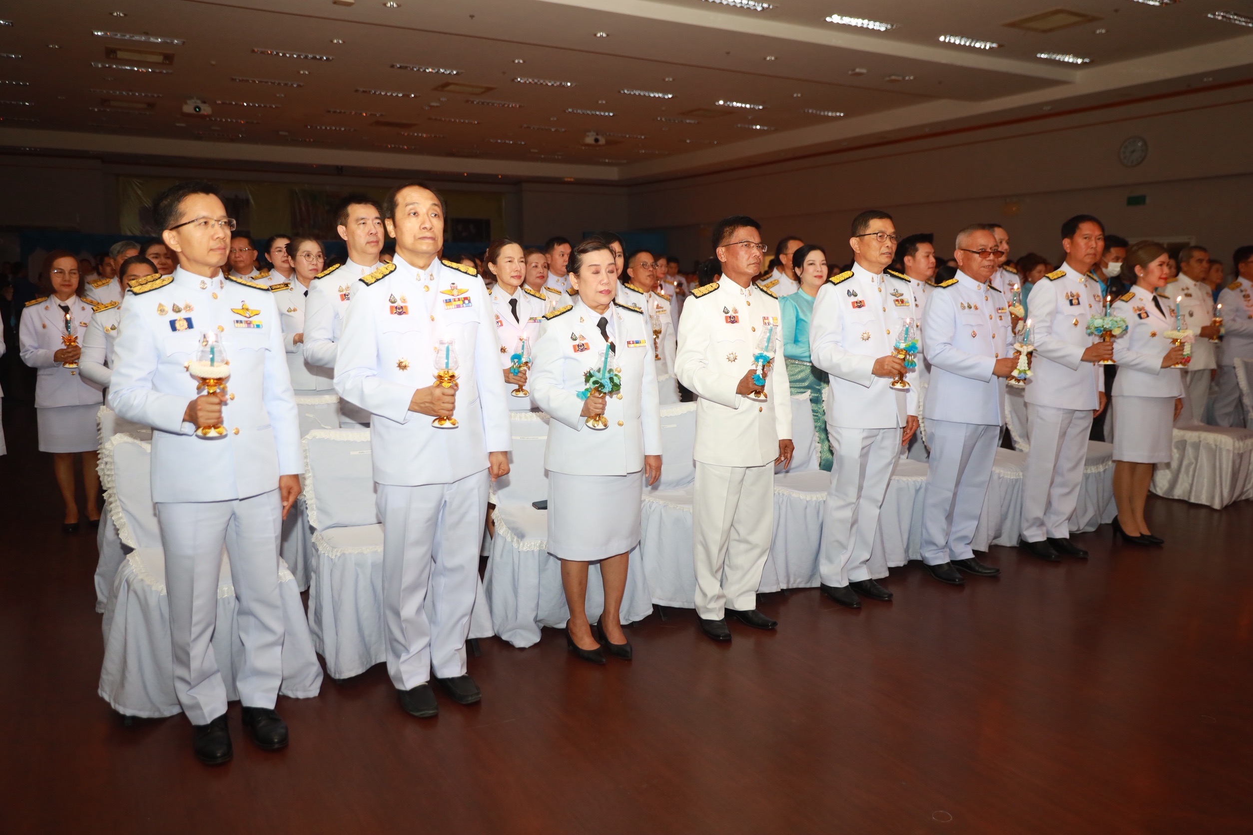 จังหวัดขอนแก่น : ประกอบพิธีถวายเครื่องราชสักการะและวางพานพุ่ม พิธีจุดเทียนถวายพระพรชัยมงคล สมเด็จพระนางเจ้าสิริกิติ์ พระบรมราชินีนาถ พระบรมราชชนนีพันปีหลวง เนื่องในโอกาสวันเฉลิมพระชนมพรรษา 12 สิงหาคม 2568