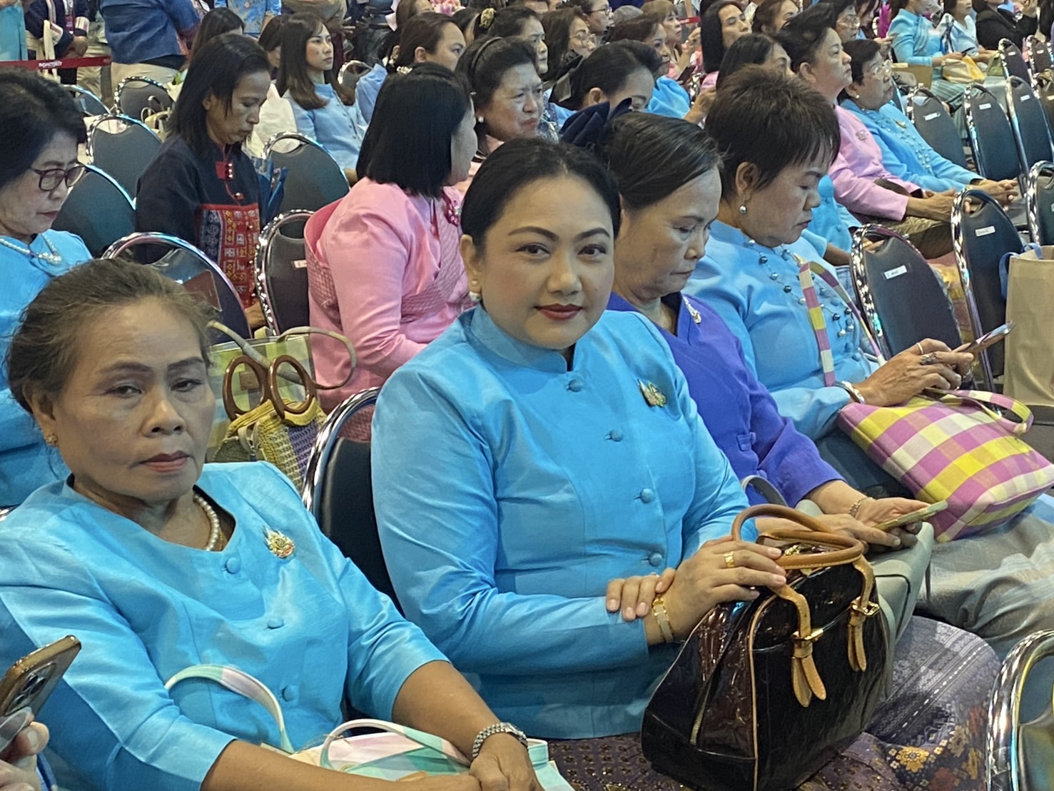 จังหวัดขอนแก่น : รับรางวัลสตรีดีเด่น ด้านการขับเคลื่อนนโยบายกระทรวงมหาดไทย ประจำปี 2568