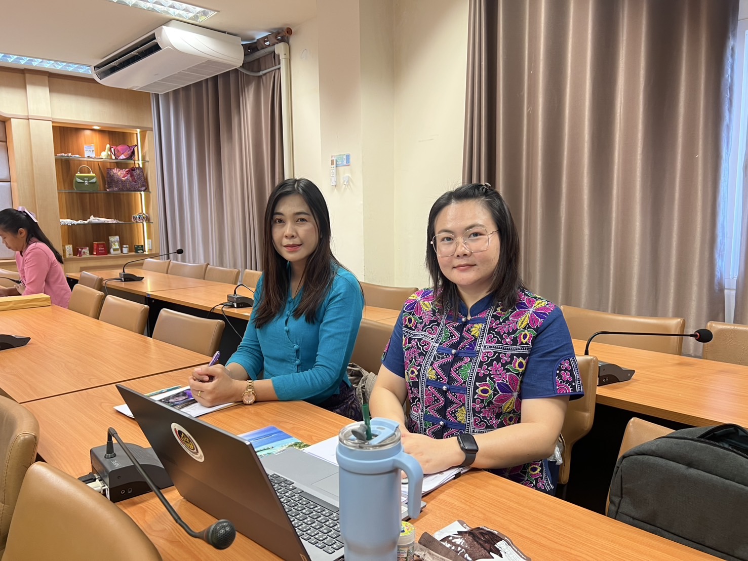 พช.ขอนแก่น : ประชุมคณะทำงานขับเคลื่อนกองทุนพัฒนาบทบาทสตรีจังหวัดขอนแก่น ครั้งที่ 7/2568