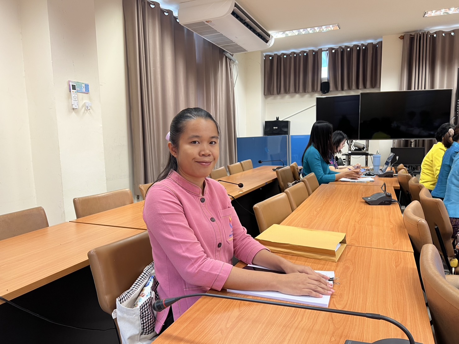 พช.ขอนแก่น : ประชุมคณะทำงานขับเคลื่อนกองทุนพัฒนาบทบาทสตรีจังหวัดขอนแก่น ครั้งที่ 7/2568